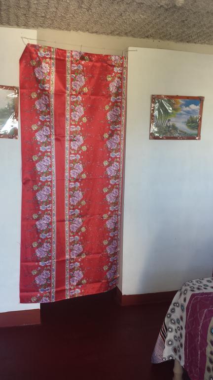 Waikiki Guest House เทรเชอร์ บีช ห้อง รูปภาพ